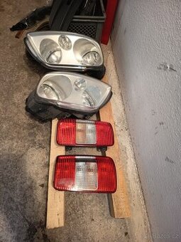 Světla Caddy