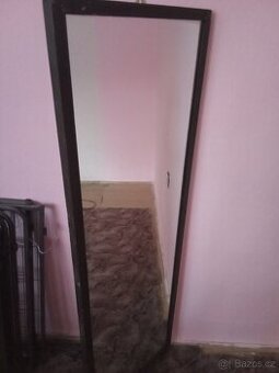 Zrcadlo na pověšení