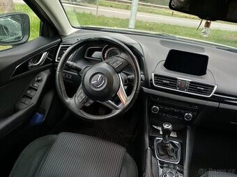 Mazda 3 2x pneu DOHODA