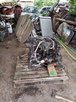 Motor Citroen C4 2.0 100kw HDI