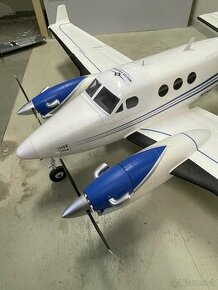 RC model Avios King Twin 1.7 m