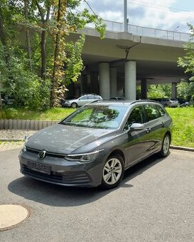 Volkswagen Golf 8 Variant 2.0 TDi DSG