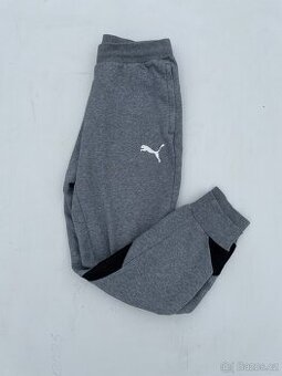 Šedé tepláky PUMA - vel. M