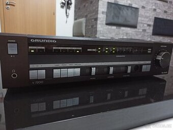 Grundig V 7200