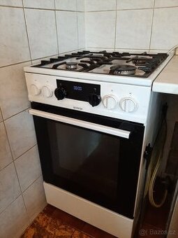 Trouba Gorenje