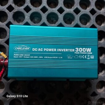Měnič 24v/230v 300w