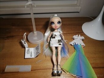 Rainbow high panenka Amaya Raine project runway fashion