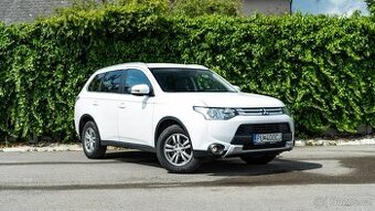 Mitsubishi Outlander 2.2 DI-D Instyle A/T - 1