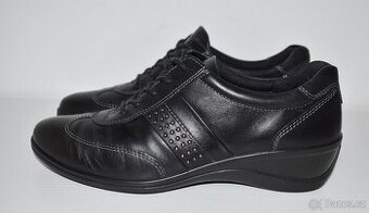Dámské kožené sneakersy, zn. ECCO, vel. 38
