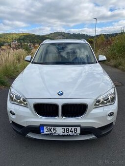 BMW X1 stav nového vozu, najeto jen 25 000km