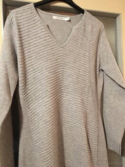 Šaty teplé Tatuum velikost M