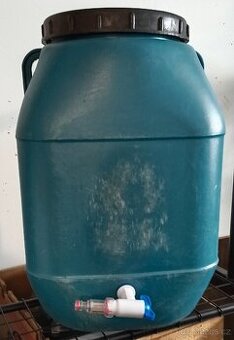 Prodám barel 30 litrů – s výpustním kohoutem a filtrem