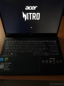 Herní notebook Acer Nitro V 15