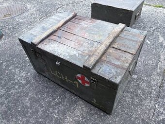 Vojenské armádní dřevěné bedny