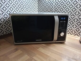 Mikrovlnná trouba Samsung