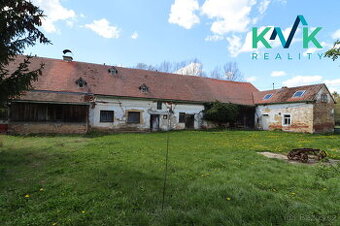 Zemědělská usedlost, pozemek 50 524 m2, rybník, stáje, stodo