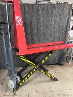 Prodám paletový vozík Climax