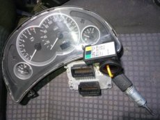 Opel Corsa C 1.0 12V 44kW typ motoru Z10XEP ECU