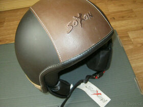 tevřená helma SOXON vel. XS (obvod hlavy 53-54 cm)