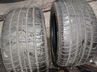 Prodám 2x pěkně pneu 225/50 R15 za obě 300,- - 1