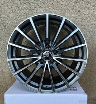 19 5x112 ŠKODA Karog  AUDI 5x112 8,5x19 ET40