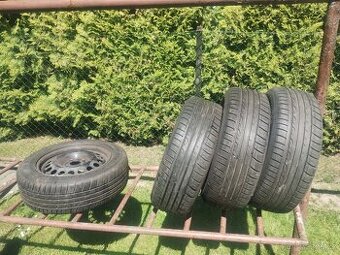 Nabízím pneumatiky DUNLOP 195/60R15