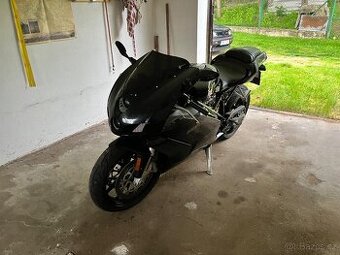 Ducati 749