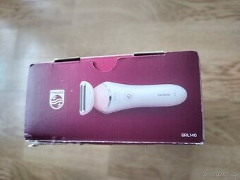 Dámský holicí strojek Philips SatinShave