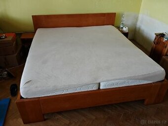 Dvoulůžko bukový masiv, rošty, matrace