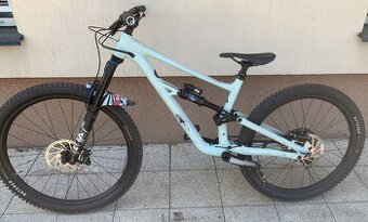 Prodám Specialized Status 160 vel.M (S3)