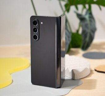 Prodám samsung Galaxy Zfold5 , 256GB,černý