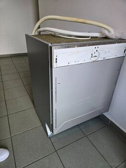 Prodam mycku Miele G 1173 SCVi - 1