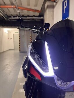 Aprilia Tuono 660 Factory (zaruka)