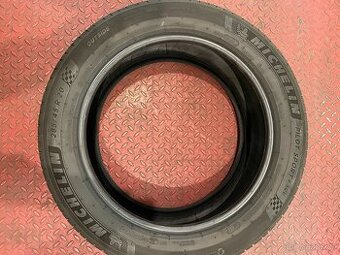 285/45R20 Michelin Pilot Sport 4 SUV - letní pneu, 4- kusy