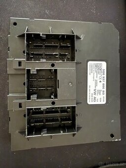 Řídící jednotka palubní sítě / Body control module (BCM) MQB