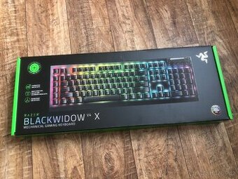 Razer BLACKWIDOW V4 X (Green Switch) - US
