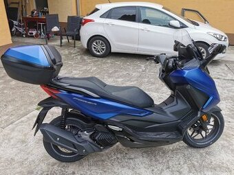 Honda Forza 125