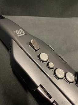 Elektronický saxofon (flétna, hoboj) Roland AE-05 Aerophone