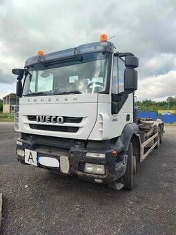 Iveco Trakker