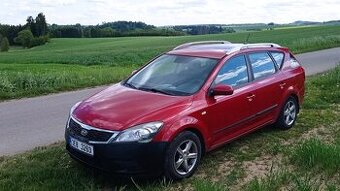 Kia Ceed SW (combi), CRDi, s tažným zařízením