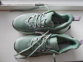 Nabízím dámské trekkové boty Adidas Trailmaker 2W