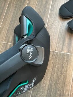 Britax Römer Baby-Safe 3 i-Size