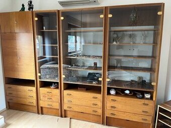 Modulární police / vitríny se šuplaty, doplňky