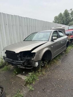 Audi A4, prodej náhradních dílů
