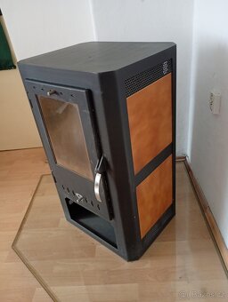 Prodám krbová kamna bez výměníku