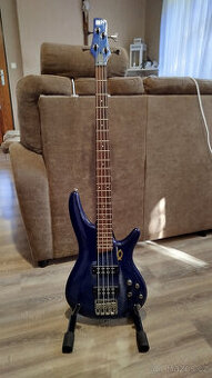 Baskytara Ibanez