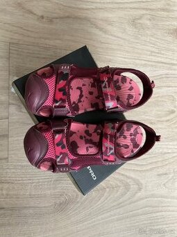 Dívčí letní sandálky ALPINE PRO 35