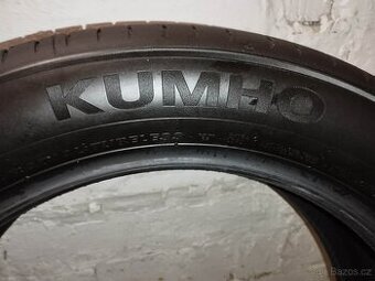 Kumho Ecsta PS71 235/50 R19 103V