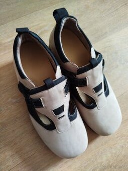 Pracovní boty, vel. 40