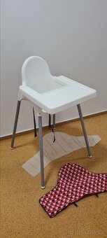 Dětská jídelní židle IKEA s polstrováním